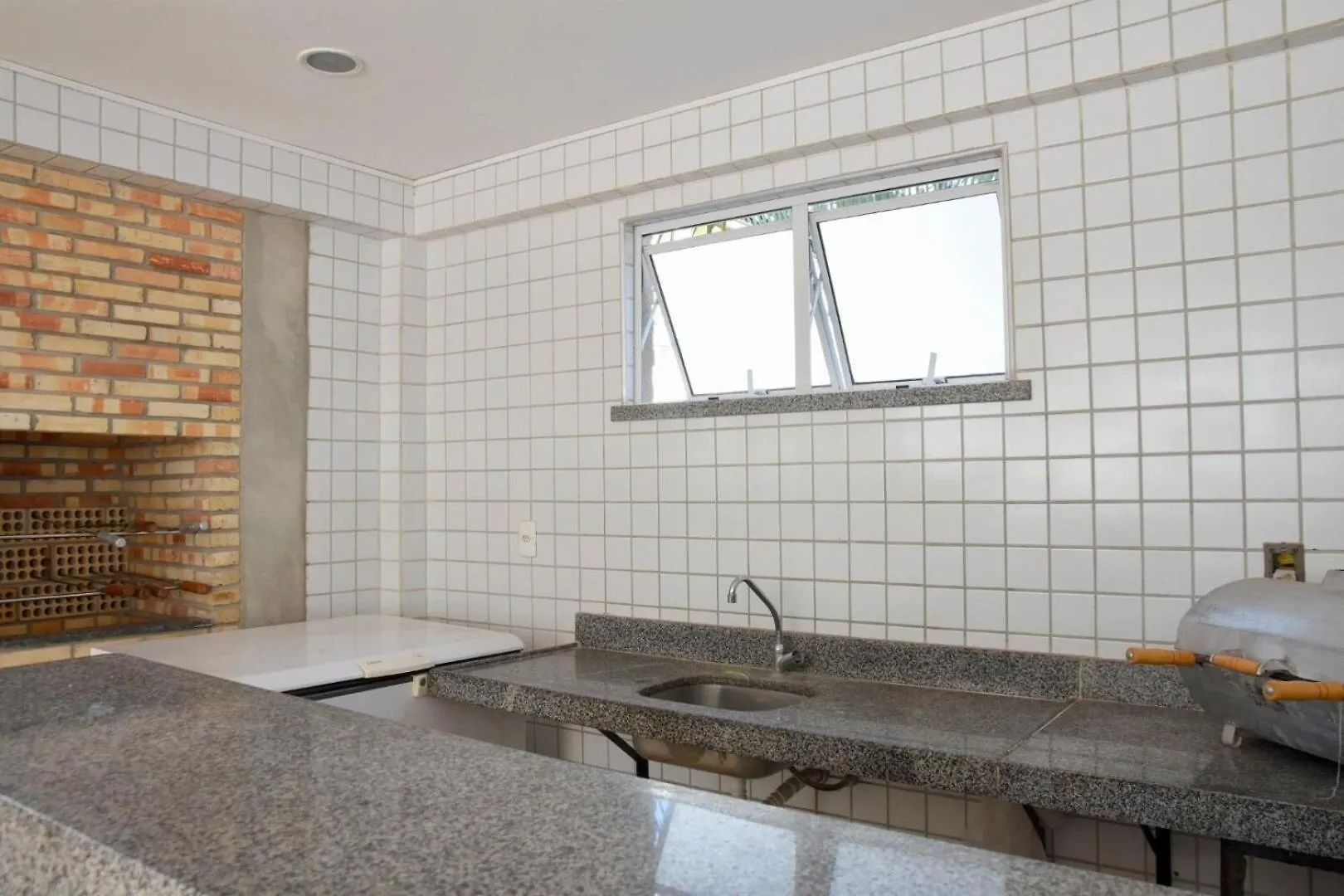 Condominio Zaragoza No Parque Del Sol Fortaleza  Holiday home